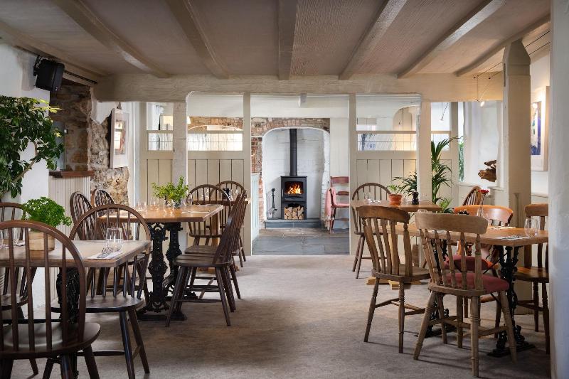 The Plume of Feathers image