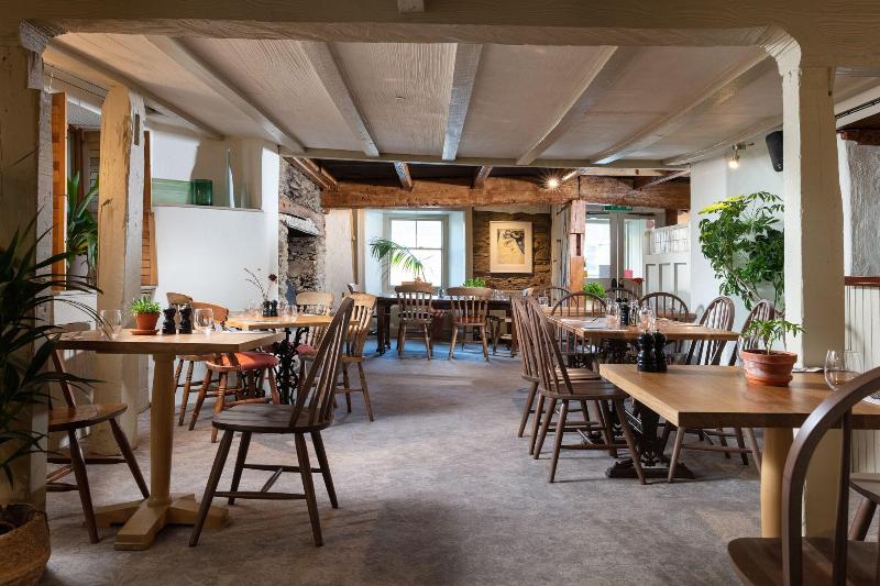 The Plume of Feathers image