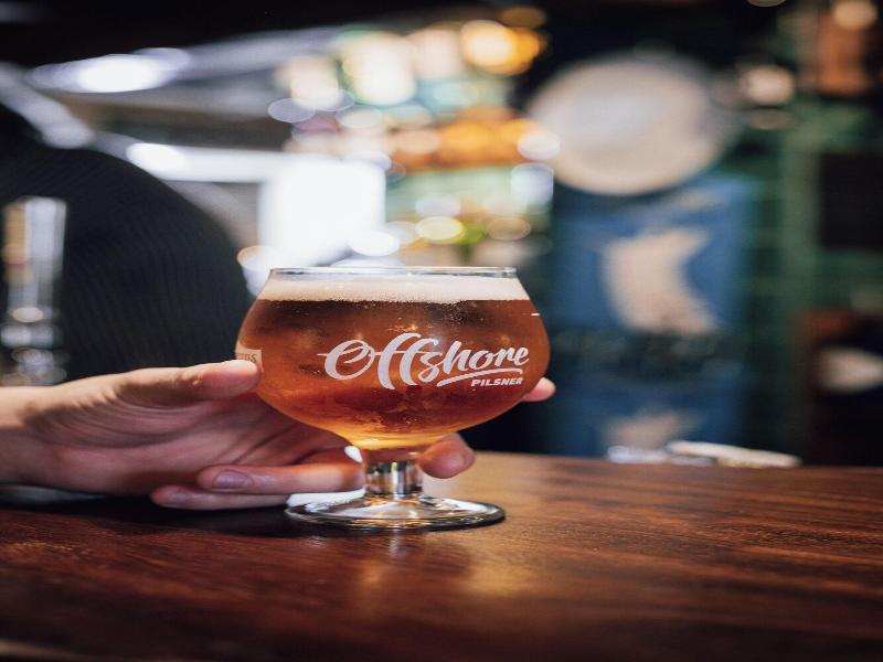The Plume of Feathers image