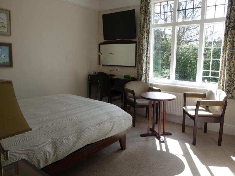 Hatsue Guest House
