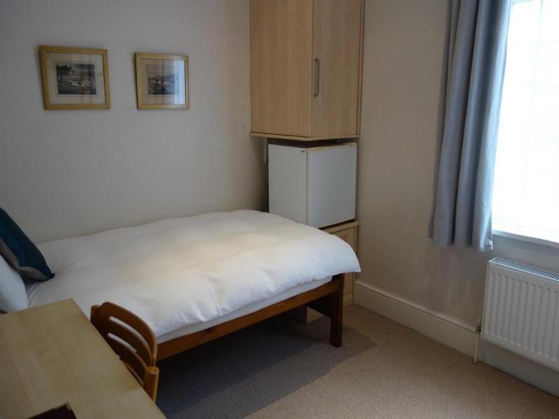 Hatsue Guest House