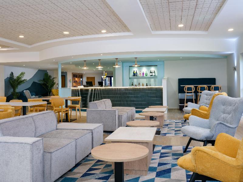 Garner Hotel Chesterfield North by IHG image