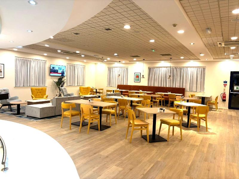 Garner Hotel Chesterfield North by IHG image