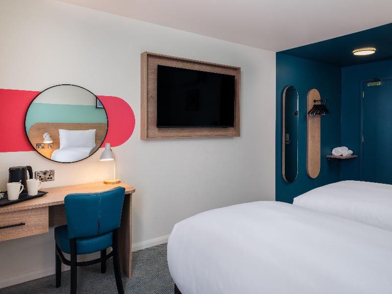 Garner Hotel Chesterfield North by IHG image