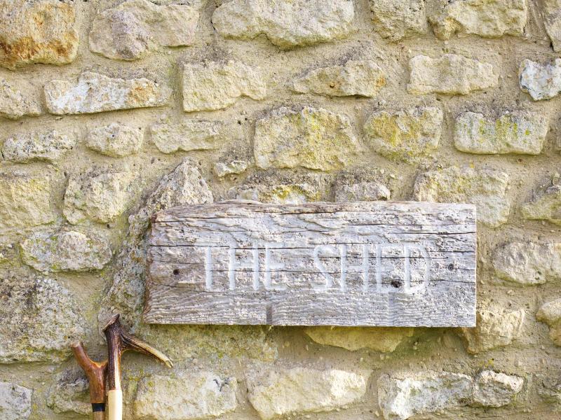The Wheatsheaf Combe Hay image