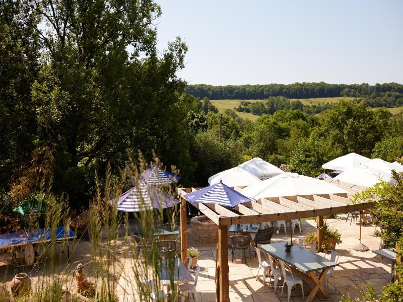The Wheatsheaf Combe Hay image