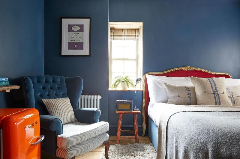 Artist Residence Boutique Guesthouse image