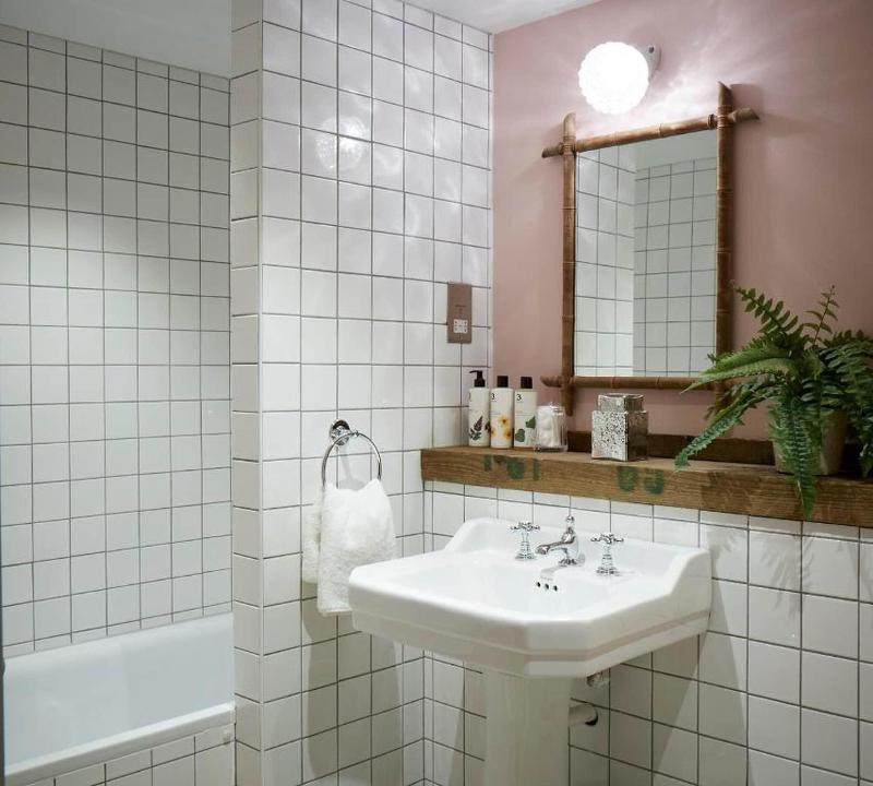 Artist Residence Boutique Guesthouse image