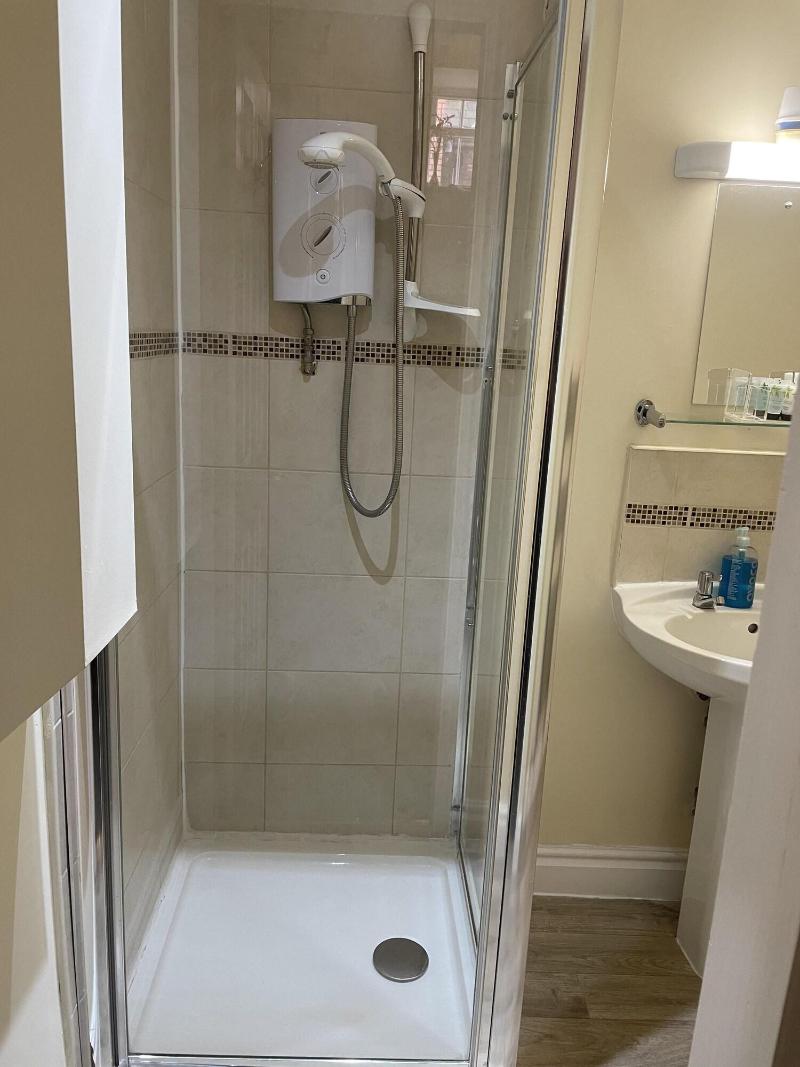 Diamonds Inn image