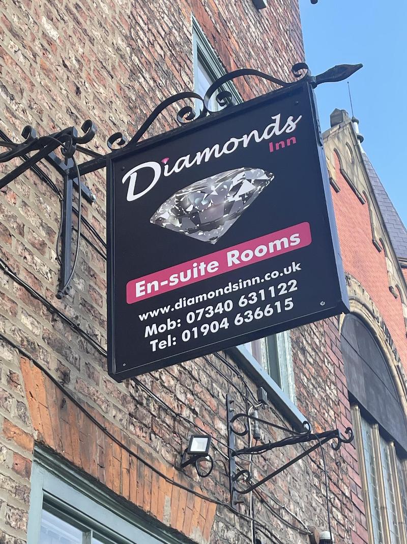Diamonds Inn image