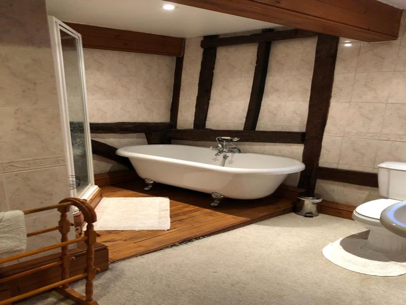 The Walnuts Country House image