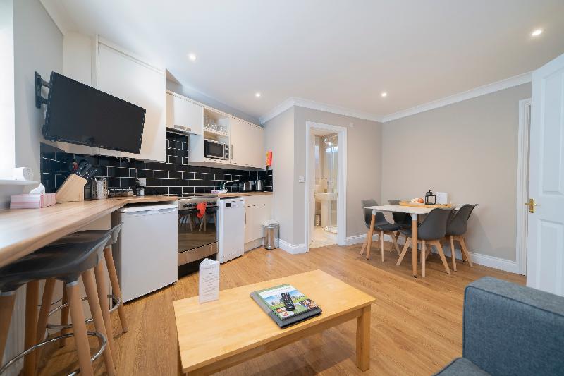 Peartree Serviced Apartments image