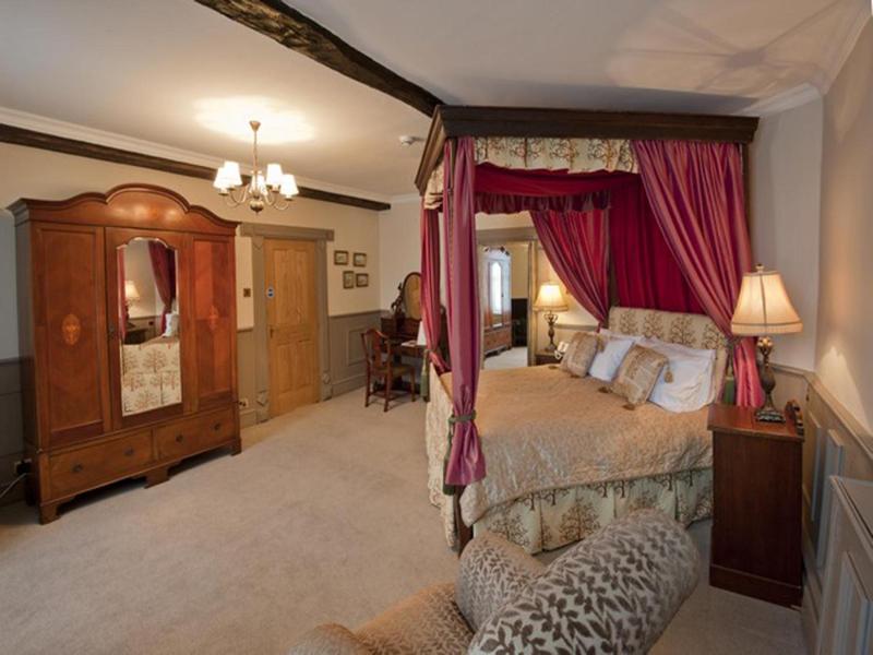 Castle Hotel image