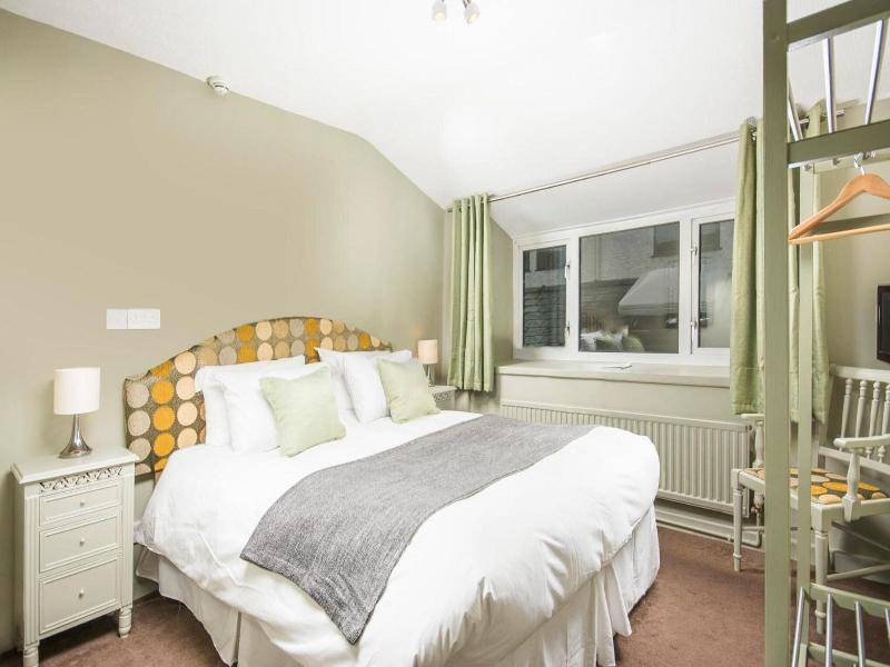 Castle Hotel image