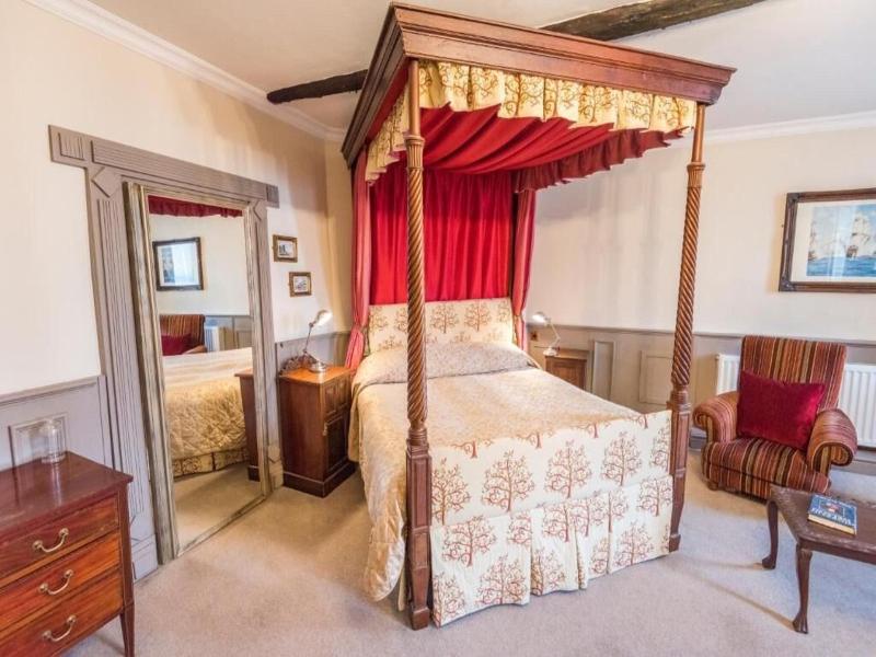 Castle Hotel image