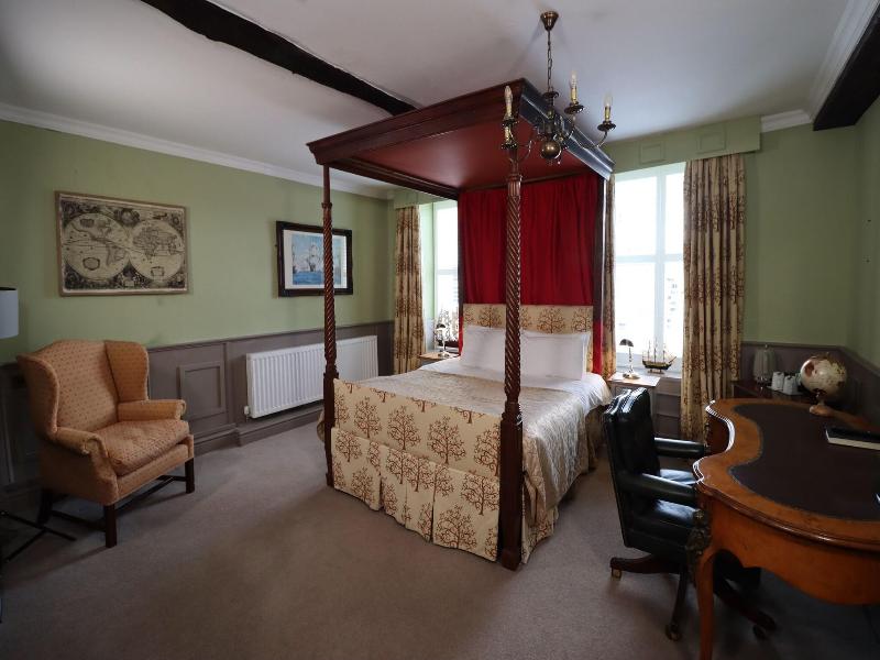 Castle Hotel image