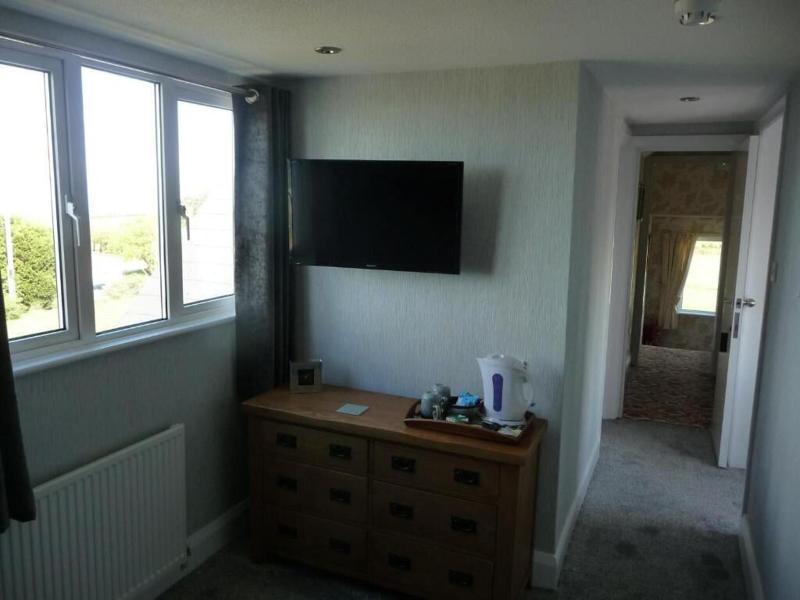 High Ways House image
