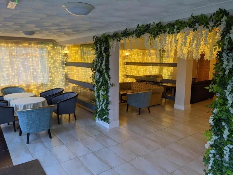 Mayfair Hotel image