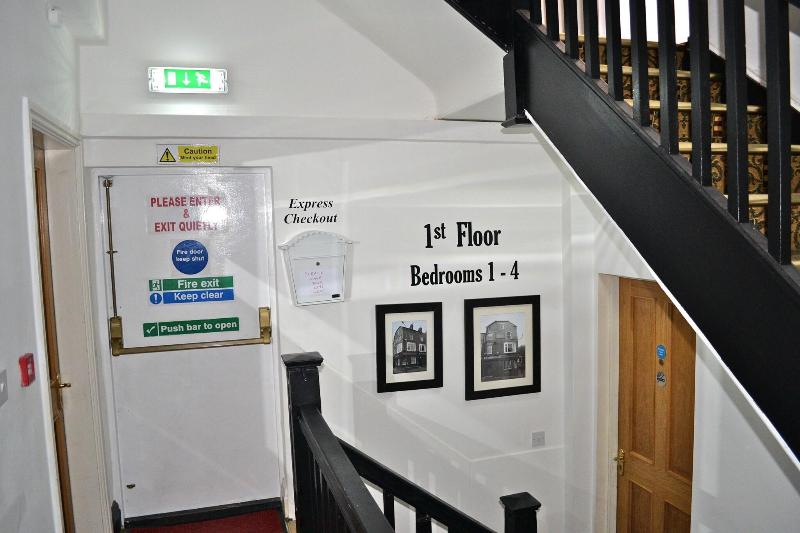 The Wrens Hotel image