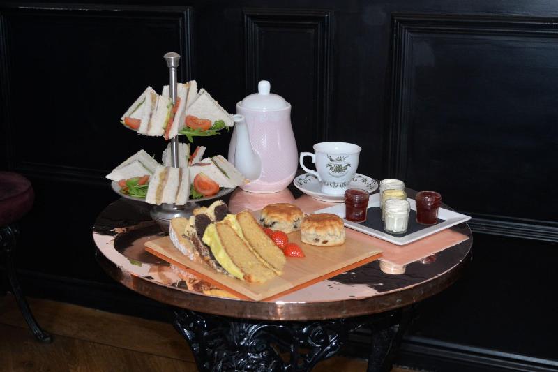 The Wrens Hotel image