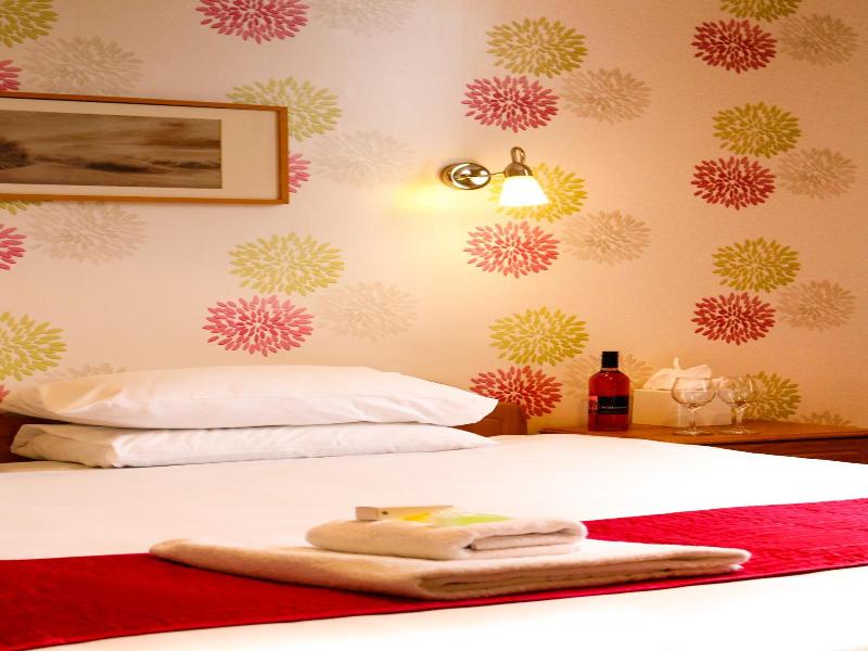 Royal Mackintosh Hotel image