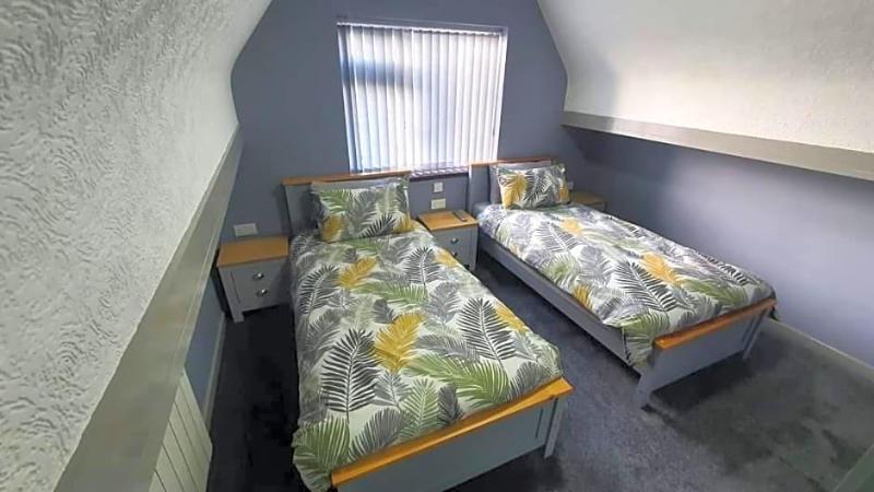 Harleys Inn image