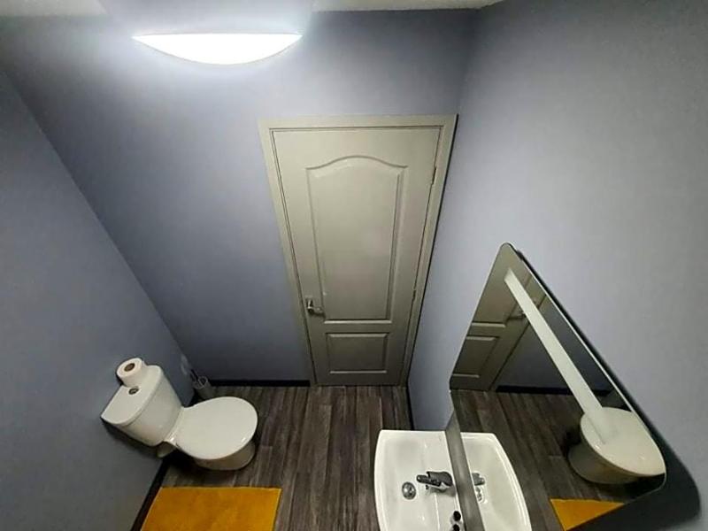 Harleys Inn image