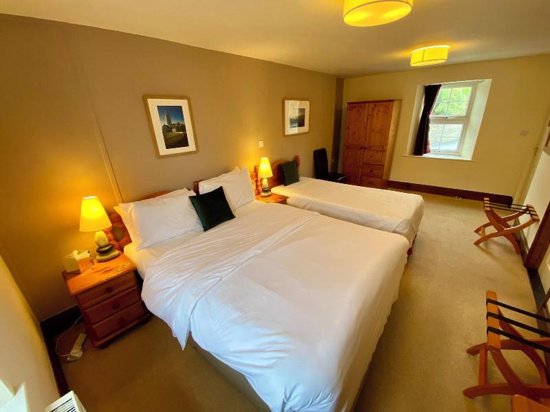 The Globe Inn image