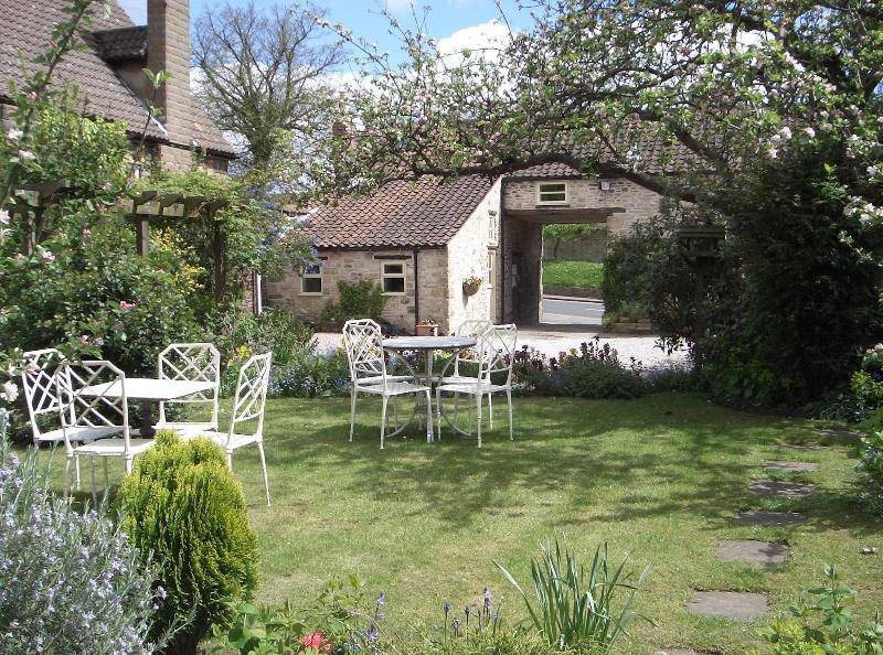 Bramwood Guest House image