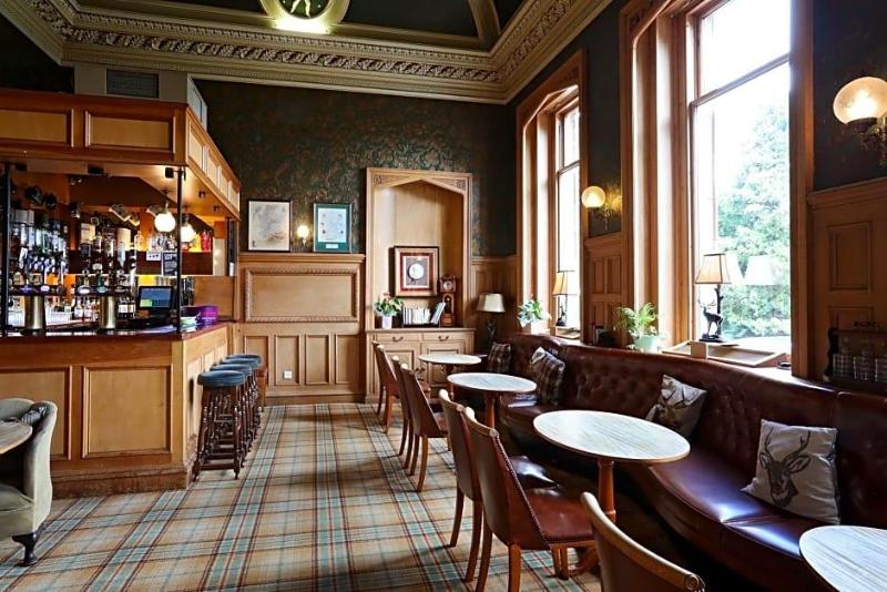 The Kingsknowes Hotel image