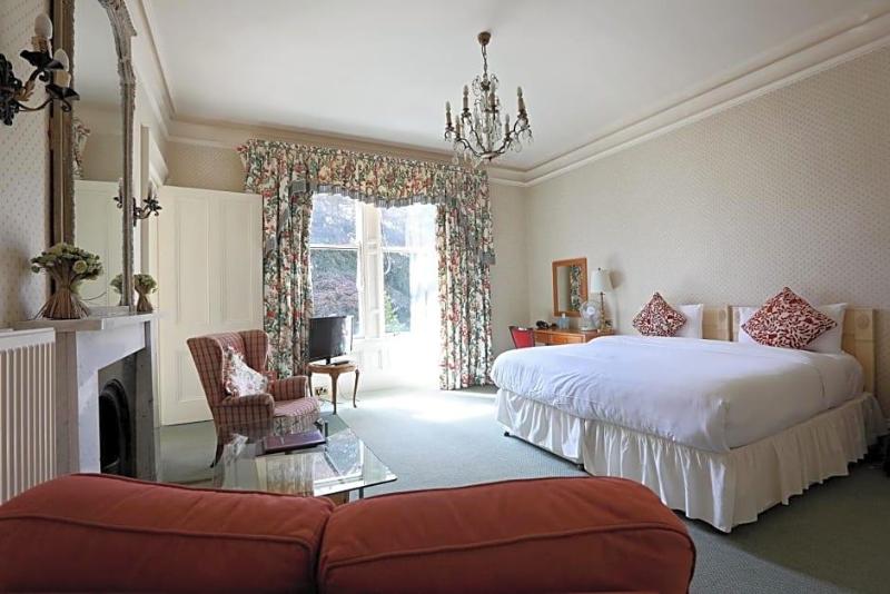 The Kingsknowes Hotel image