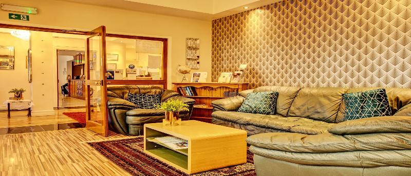 OYO The Waverley Hotel image