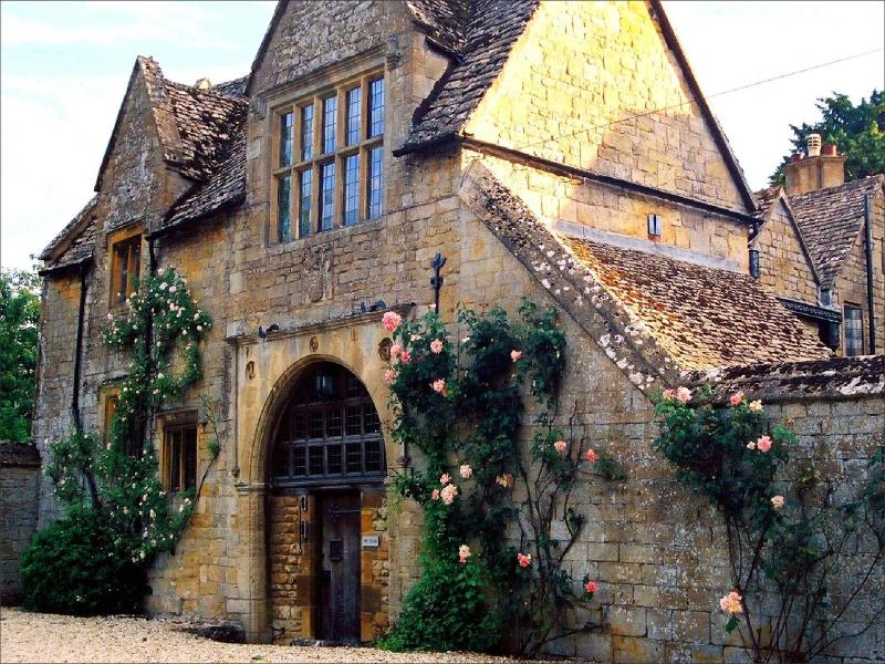 The Crown and Trumpet Inn image