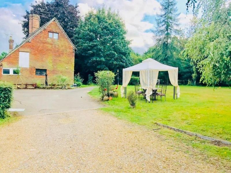 Oldlands Farm Bed and Breakfast image
