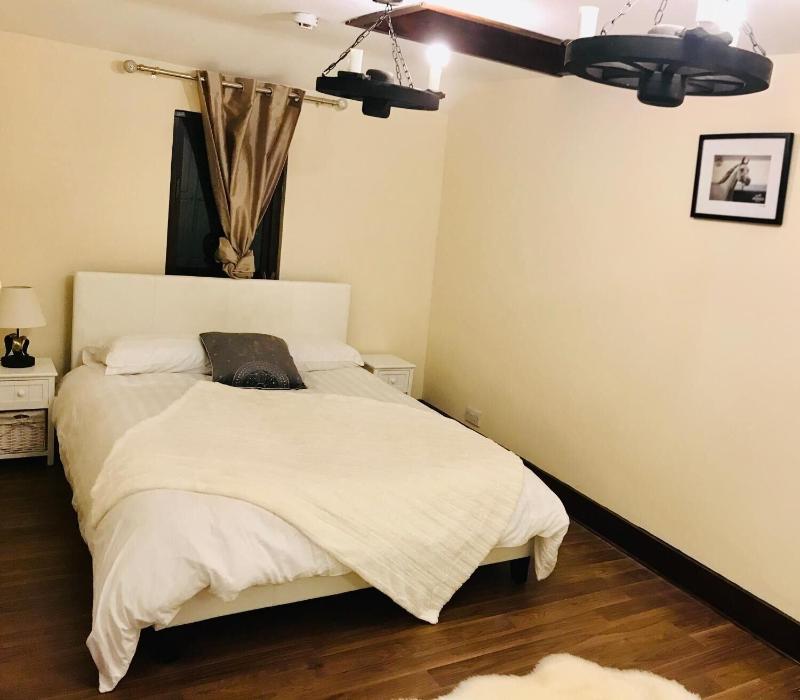 Oldlands Farm Bed and Breakfast image