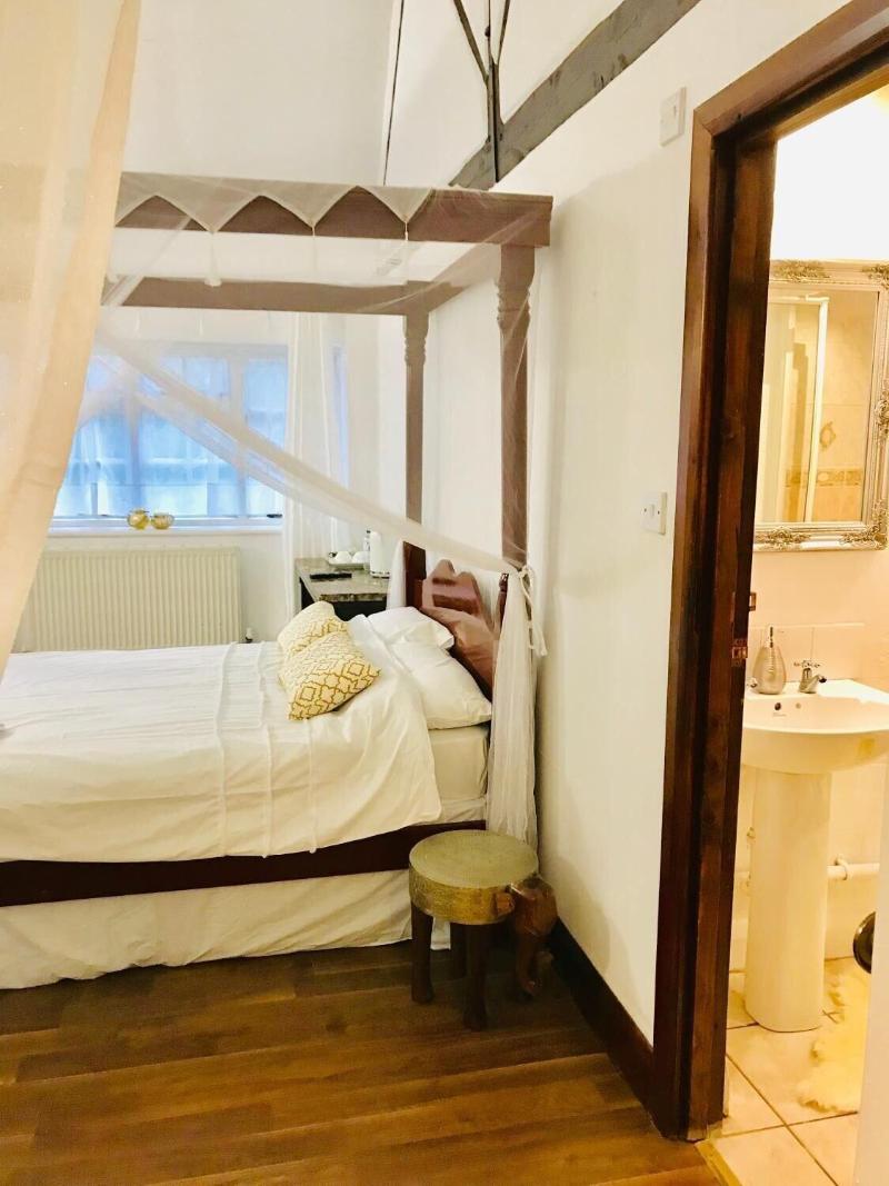 Oldlands Farm Bed and Breakfast image