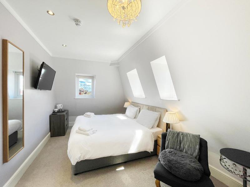The Dukes Folly Hotel image