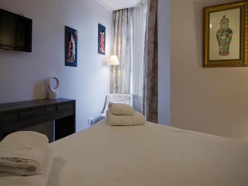 The Dukes Folly Hotel image