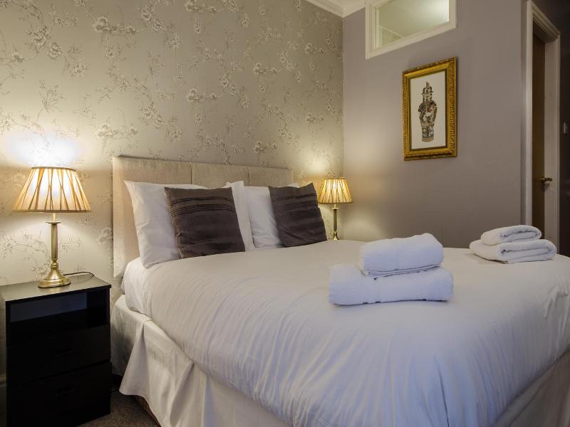 The Dukes Folly Hotel image