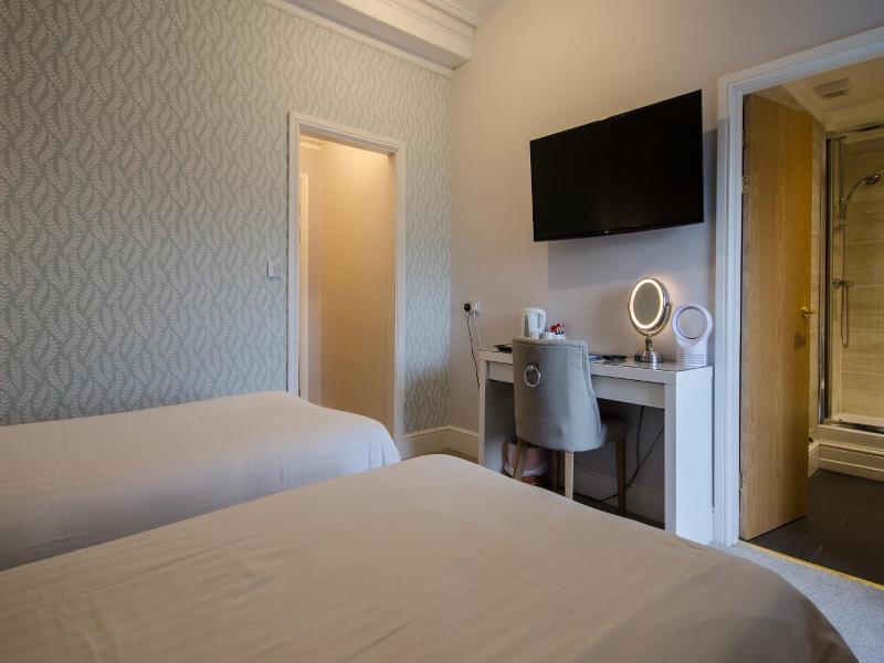 The Dukes Folly Hotel image