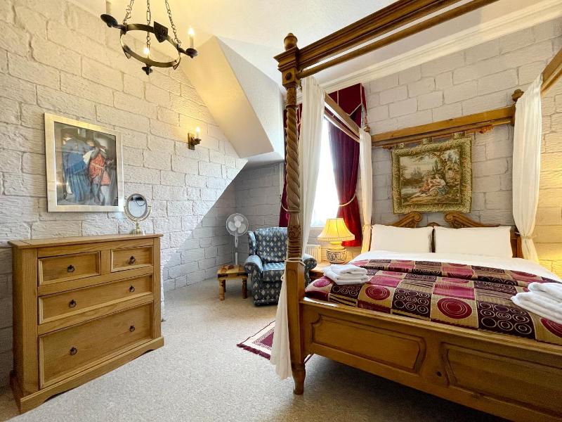 The Dukes Folly Hotel image