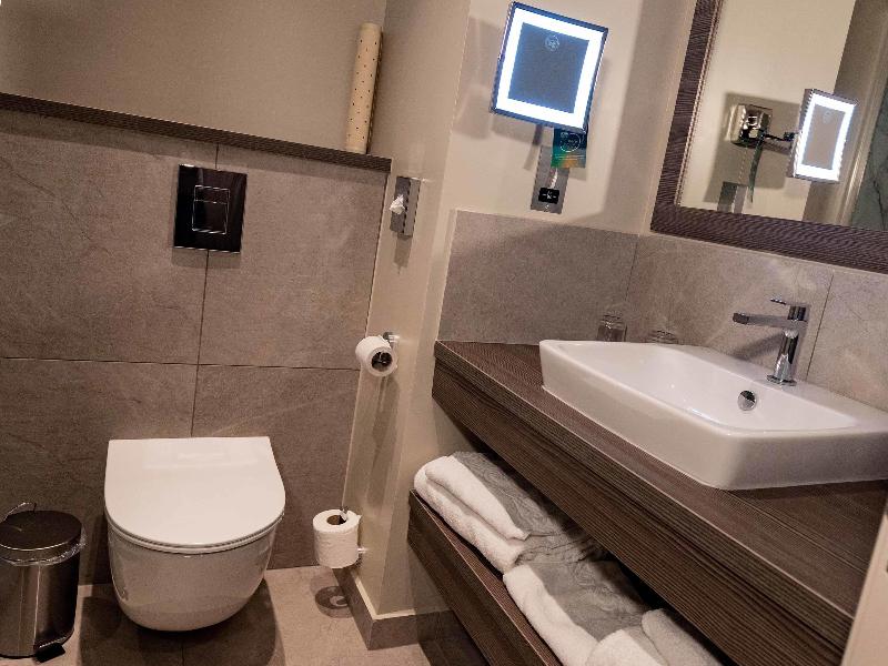 Mercure Milton Keynes Hotel image