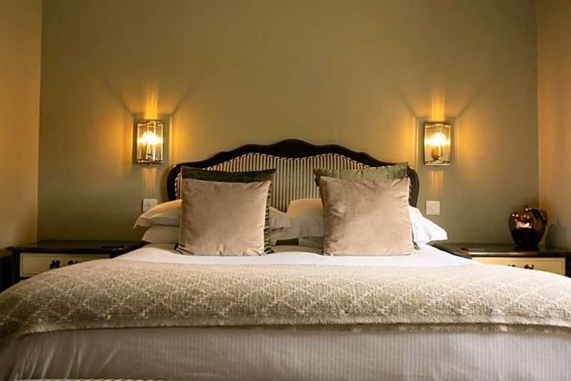 The coach house image