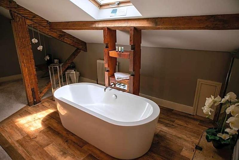 The coach house image
