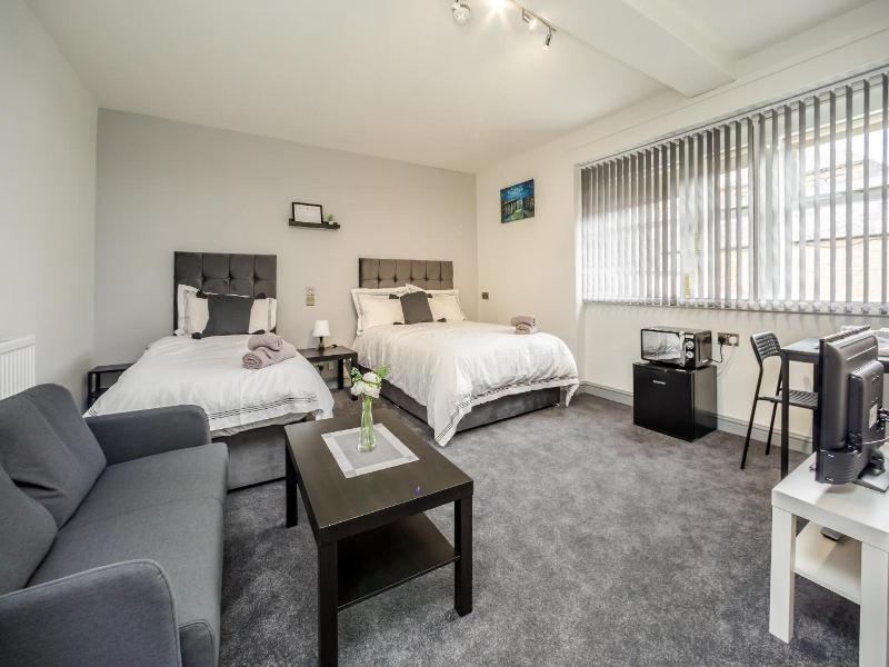 Huddersfield Central Lodge Hotel image