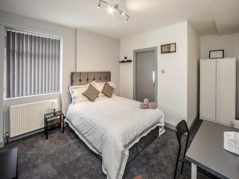 Huddersfield Central Lodge Hotel image