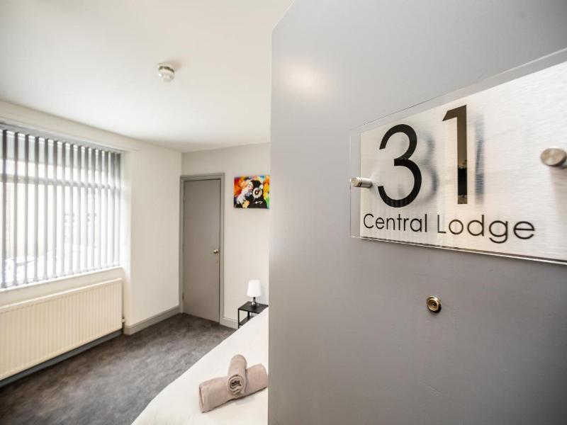 Huddersfield Central Lodge Hotel image