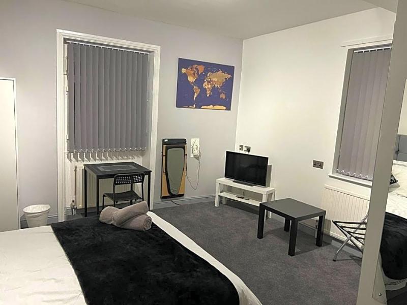 Huddersfield Central Lodge Hotel image