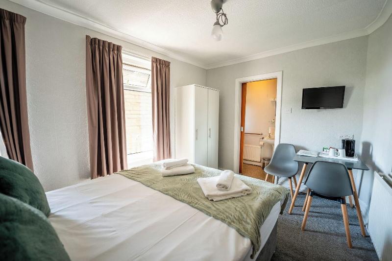 The Clifton Hotel image