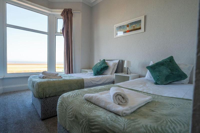 The Clifton Hotel image